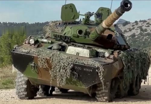 На юге ДНР по-прежнему идут тяжёлые бои  На юге ДНР по-прежнему идут тяжёлые бои