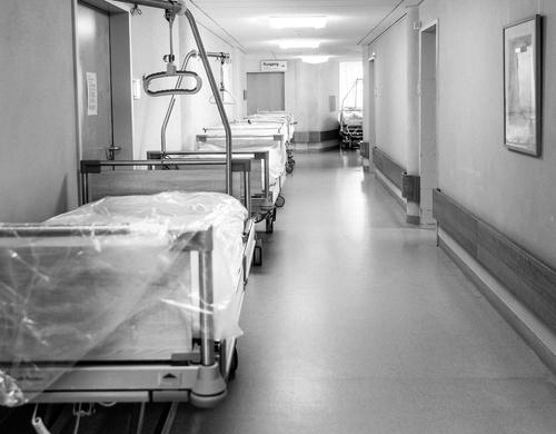 Глава белгородского Минздрава Иконников опроверг сообщения о переполненных пострадавшими военными стационарах Глава белгородского Минздрава Иконников опроверг сообщения о переполненных пострадавшими военными стационарах