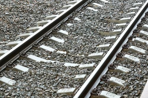 Baza: взрыв на железной дороге в Крыму произошел прямо перед движущимся поездом - машинист успел затормозить Baza: взрыв на железной дороге в Крыму произошел прямо перед движущимся поездом - машинист успел затормозить