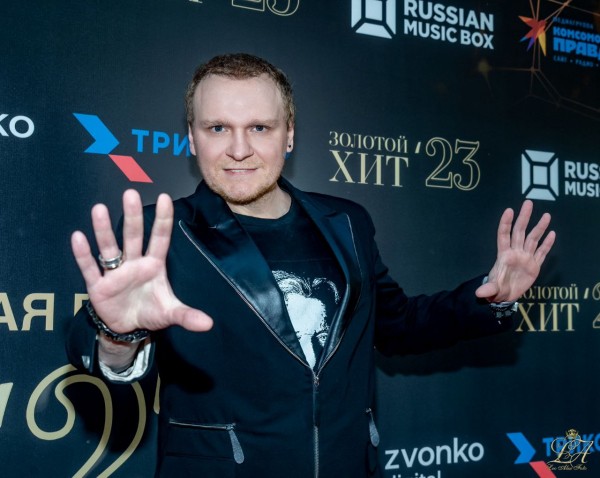 MUSIC BOX «озолотили» артистов MUSIC BOX «озолотили» артистов