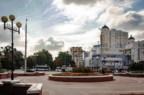 Над Белгородом и Белгородским районом по трем воздушным целям сработала система ПВО Над Белгородом и Белгородским районом по трем воздушным целям сработала система ПВО