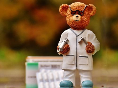 Вышедшие на пенсию медицинские работники в среднем получают 16 627 рублей