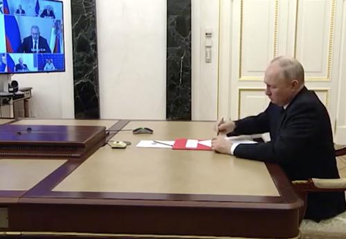 ВС РФ завершают создание мощного резерва, куда он будет направлен  ВС РФ завершают создание мощного резерва, куда он будет направлен