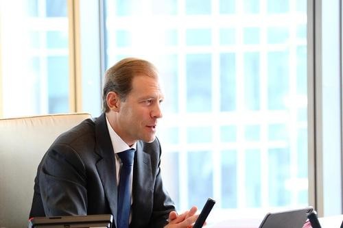 Глава Минпромторга Мантуров сообщил, что активы автомобильного завода Toyota в Петербурге продали ФГУП «НАМИ» без опциона на выкуп Глава Минпромторга Мантуров сообщил, что активы автомобильного завода Toyota в Петербурге продали ФГУП «НАМИ» без опциона на выкуп