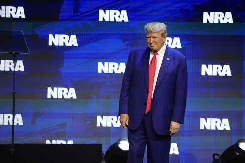 Историк Нил Фергюсон: Если Трамп победит в ноябре следующего года, то Зеленскому — конец 