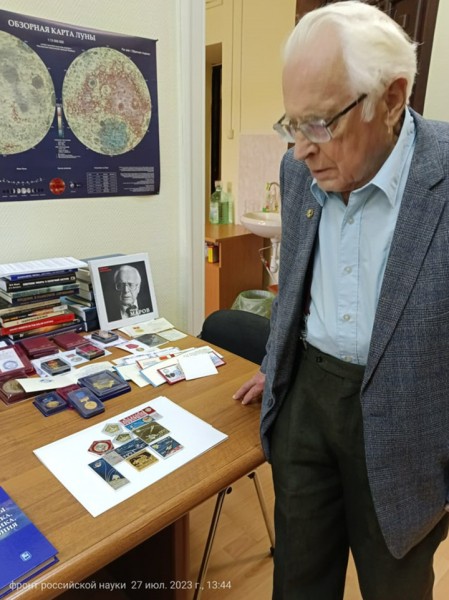 Академик Маров в юбилей рассказал, как на него написали донос