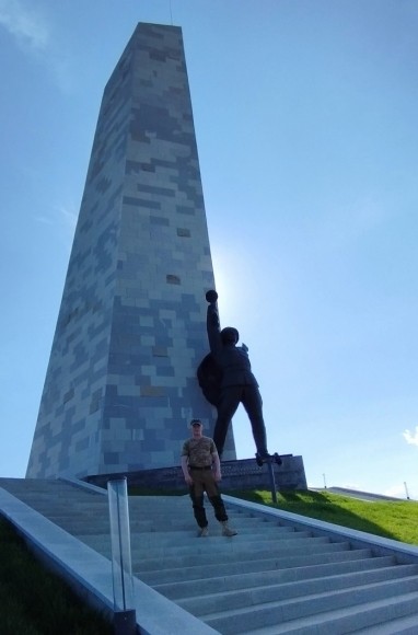 Волонтёр и доброволец СВО Дмитрий: единственный выход у всех нас – это победа!