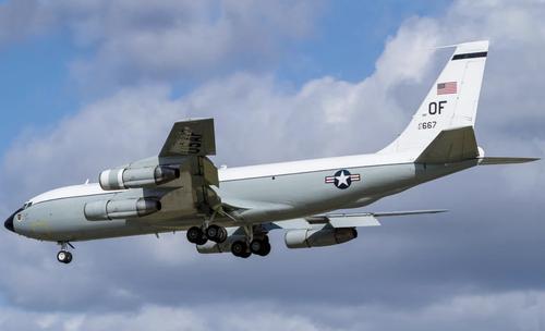 Пентагон направил в Европу самолёт контроля радиации Пентагон направил в Европу самолёт контроля радиации