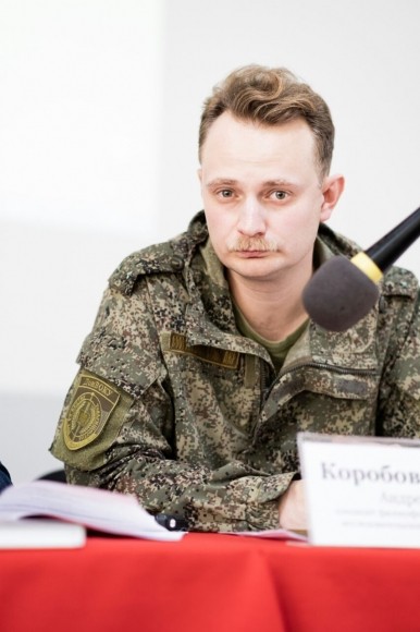 Философ в погонах Андрей Коробов-Латынцев: мой покойный друг Владлен Татарский расшифровал СВО как священную войну очищения Философ в погонах Андрей Коробов-Латынцев: мой покойный друг Владлен Татарский расшифровал СВО как священную войну очищения