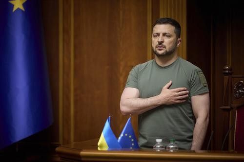 Экс-депутат Кива: Зеленский предложил изменить дату празднования Рождества в рамках плана по захвату Западной Украины силами НАТО Экс-депутат Кива: Зеленский предложил изменить дату празднования Рождества в рамках плана по захвату Западной Украины силами НАТО