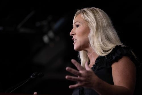 Конгрессвумен Тейлор Грин предложила прекратить финансирование Украины до конца конфликта и выступила против поставок Киеву F-16