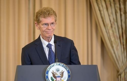 Спецпосланник Госдепа Фаулер заявил, что США «были бы вне себя от радости» в случае продления зерновой сделки Спецпосланник Госдепа Фаулер заявил, что США «были бы вне себя от радости» в случае продления зерновой сделки