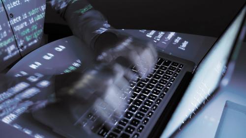 Ветеран разведки Сергей Антонов: «ФБР США – явный урод в мировой семье спецслужб» Ветеран разведки Сергей Антонов: «ФБР США – явный урод в мировой семье спецслужб»