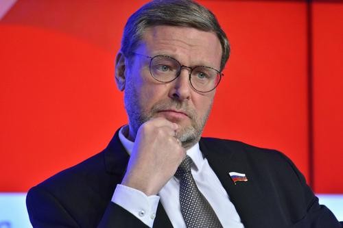 Вице-спикер Совфеда Косачев обвинил в гибели российского военкора Журавлева Украину и США Вице-спикер Совфеда Косачев обвинил в гибели российского военкора Журавлева Украину и США