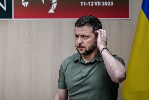 Зеленский сообщил о готовности заключить с союзниками договоры по гарантиям безопасности для Украины Зеленский сообщил о готовности заключить с союзниками договоры по гарантиям безопасности для Украины