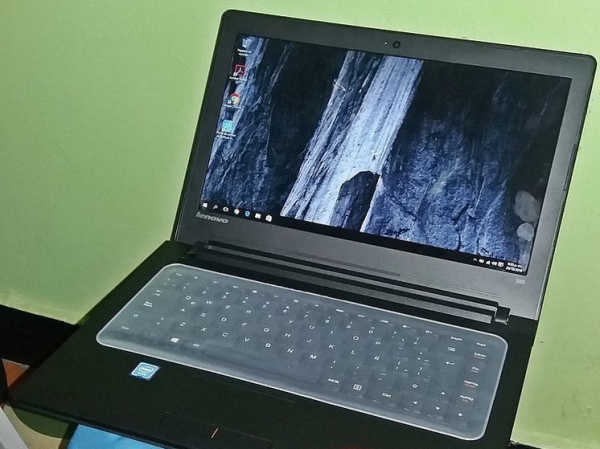 Названо самое сложное время суток для офисных работников