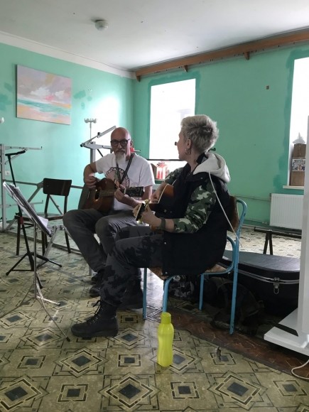 Музыканты-волонтеры Юрий и Маргарита Руслановы о секретах крепкой семьи и помощи фронту