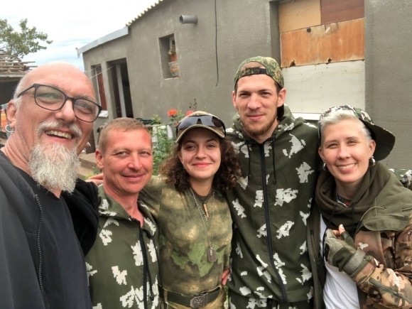 Музыканты-волонтеры Юрий и Маргарита Руслановы о секретах крепкой семьи и помощи фронту