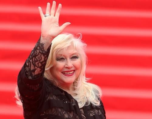 Спецпредставитель президента РФ Михаил Швыдкой назвал смерть актрисы Ирины Мирошниченко огромной утратой Спецпредставитель президента РФ Михаил Швыдкой назвал смерть актрисы Ирины Мирошниченко огромной утратой