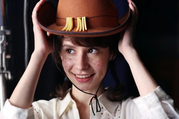 Актриса Мадина Дасаева: «У меня никогда не было желания жить за границей» Актриса Мадина Дасаева: «У меня никогда не было желания жить за границей»