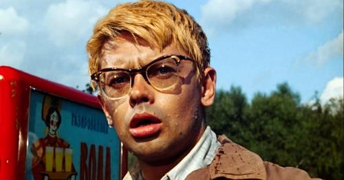 Чем закончили жизнь легендарные актёры из «Операции «Ы» Чем закончили жизнь легендарные актёры из «Операции «Ы»