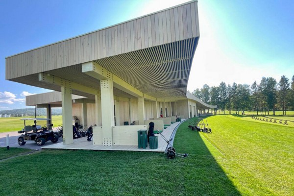 В Красноярске открылся гольф-комплекс мирового уровня В Красноярске открылся гольф-комплекс мирового уровня