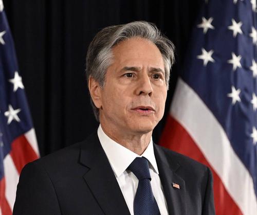 Блинкен заявил о крайней сложности вывоза украинского зерна по Черному морю