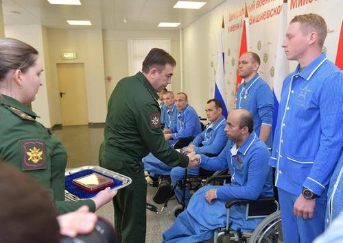 Российским героям-воинам вручены награды в госпитале им. А. А. Вишневского