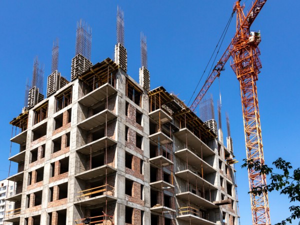 В ЦБ обеспокоены большим количеством нераспроданных квартир в новых ЖК