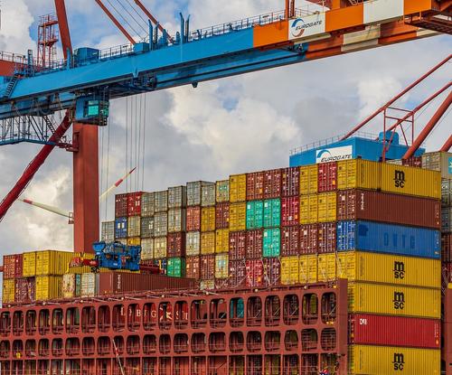 Товарооборот России и Китая за период с января по июль увеличился на 36,5% и достиг 134 миллиарда долларов Товарооборот России и Китая за период с января по июль увеличился на 36,5% и достиг 134 миллиарда долларов