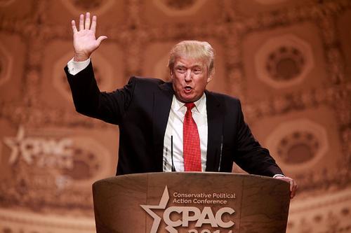 Трамп отказался участвовать в дебатах претендентов на пост президента 23 августа Трамп отказался участвовать в дебатах претендентов на пост президента 23 августа