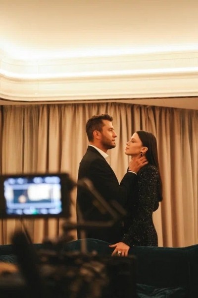 Актриса Ольга Смирнова: Наш сериал основан на реальных историях элитных московских эскортниц Актриса Ольга Смирнова: Наш сериал основан на реальных историях элитных московских эскортниц