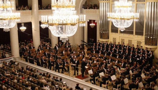 Новый концертный сезон при поддержке «Роснефти» Новый концертный сезон при поддержке «Роснефти»