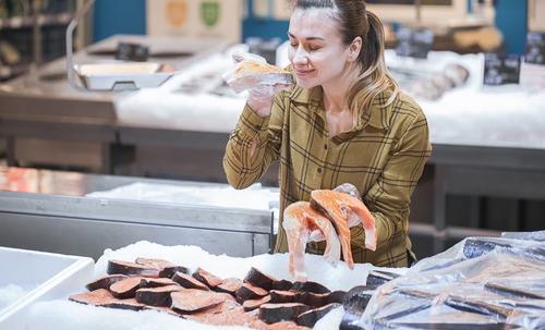 Губернатор Камчатки вспомнил о «рыбных четвергах»