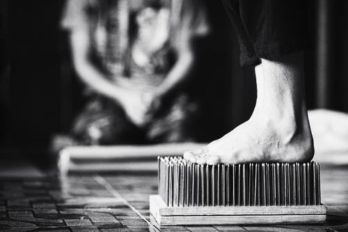 Очищение через боль? Очищение через боль?