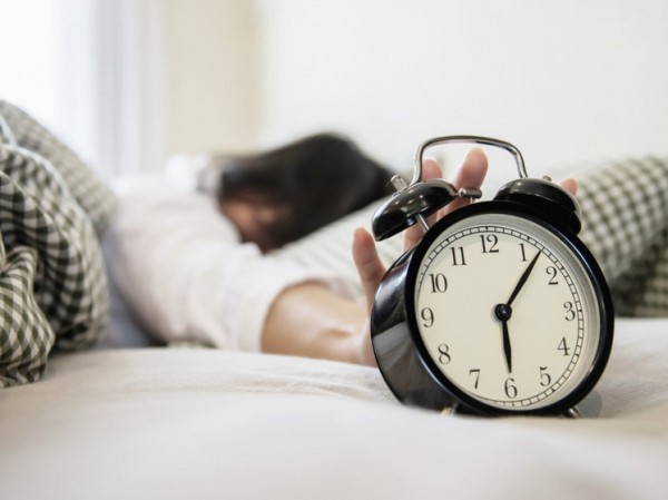 Новое исследование доказало, что отсыпаться в выходные бесполезно