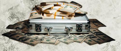 Россияне обменяли сотни миллиардов рублей на валюту и вывели эти деньги за рубеж Россияне обменяли сотни миллиардов рублей на валюту и вывели эти деньги за рубеж