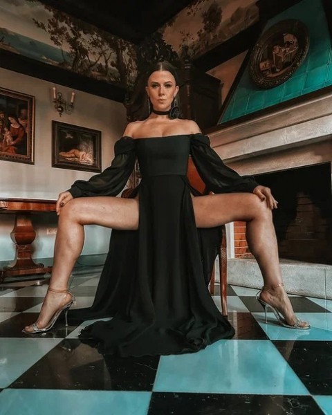 Актриса Ольга Смирнова: Наш сериал основан на реальных историях элитных московских эскортниц Актриса Ольга Смирнова: Наш сериал основан на реальных историях элитных московских эскортниц