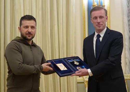 Салливан: США поддерживают Киев, чтобы сдержать РФ от большего давления на НАТО Салливан: США поддерживают Киев, чтобы сдержать РФ от большего давления на НАТО