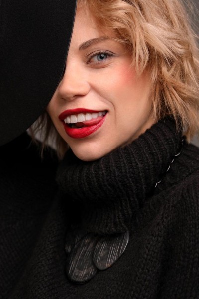 Актриса Мария Ремер: Десять часов мы стояли, не присаживаясь ни на секунду, не ели, не пили, не выходили в туалет