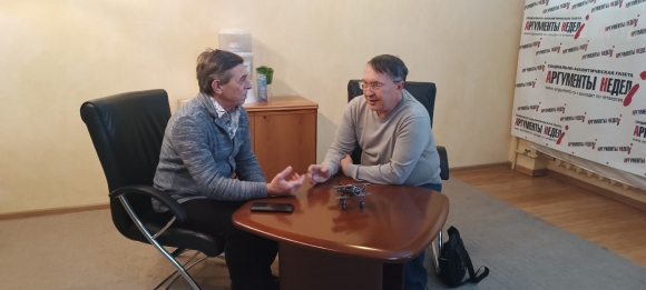 Исполнитель военного шансона Георгий Лысенко: Я еще пройду по кромке моей осени, прежде чем мне что-то ангелы споют Исполнитель военного шансона Георгий Лысенко: Я еще пройду по кромке моей осени, прежде чем мне что-то ангелы споют