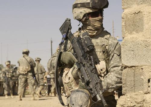 Америка наращивает силы на Ближнем Востоке и уже вступила в войну