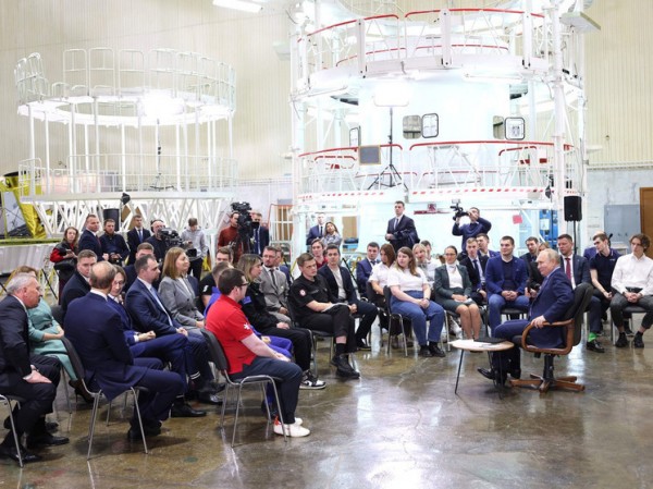 Космический эксперт о встрече Путина с молодыми сотрудниками: "Ожидал большего"