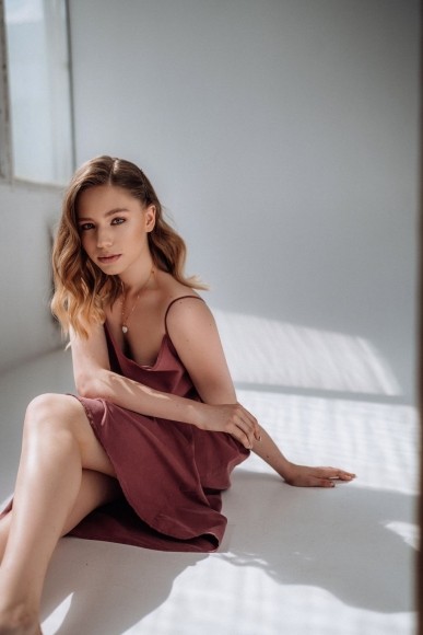 Актриса Анна Александер: Девушки сейчас мечтают о чём-то грандиозном, а не о том, как поскорее выскочить замуж Актриса Анна Александер: Девушки сейчас мечтают о чём-то грандиозном, а не о том, как поскорее выскочить замуж