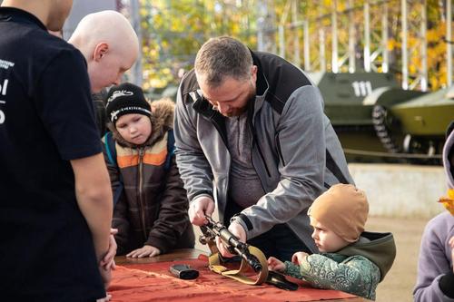 В День отца папы с детьми смогут бесплатно посетить музей «Г.О.Р.А.» В День отца папы с детьми смогут бесплатно посетить музей «Г.О.Р.А.»