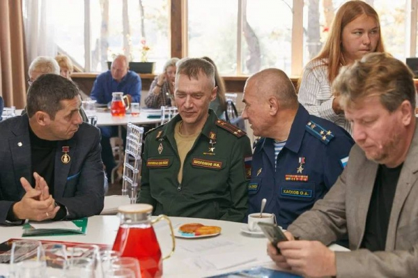 Герой России Максим Шоломов: Господь Бог нас берег - неоднократно были такие моменты, что просто чудом оставались живы