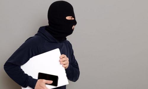 Предприниматели решили забрать свое имущество необычным способом