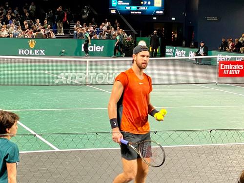 Карен Хачанов: Хоть я и выиграл в Берси, но всё равно играть здесь непросто Карен Хачанов: Хоть я и выиграл в Берси, но всё равно играть здесь непросто