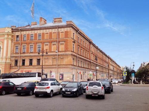 Эксперт рассказал, как должны были вестись работы в Конюшенном ведомстве