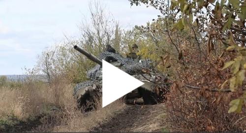 Танк россиян в свободной охоте задал трёпку врагу Танк россиян в свободной охоте задал трёпку врагу